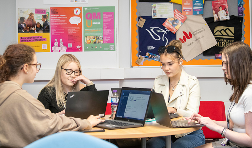 Social seating areas for relaxing and group work.