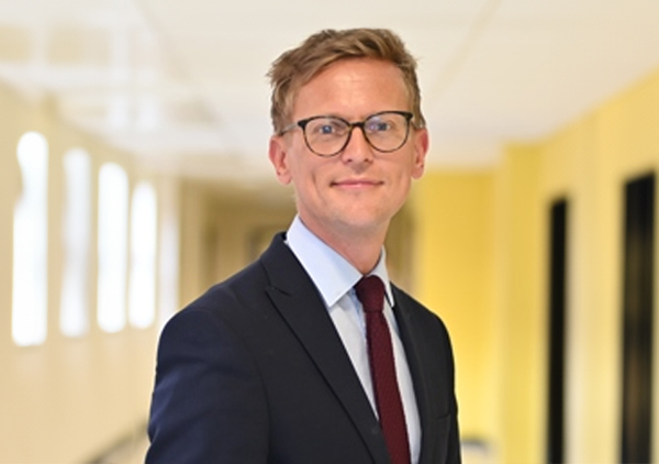 Robert Simcox: External governor