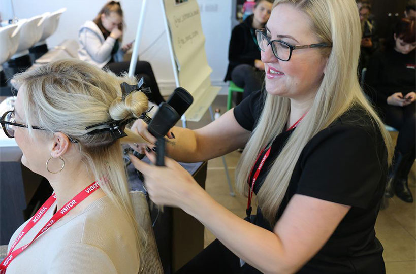 Hairdressing tutors have gone to great lengths to offer hairdressing students new professional skills to add to their training portfolio. Amanda Denny, of Hair Extensions by Amanda, spent a day in the college’s commercial salon demonstrating various hair extension techniques.