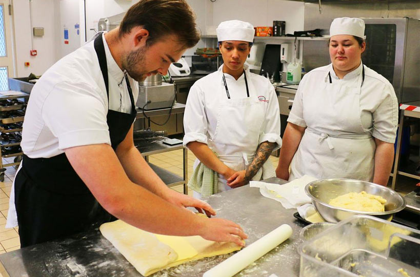 Former student chef returns to his roots for gastro evening, now providing guidance for current students. 