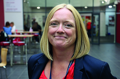 Louise Knott