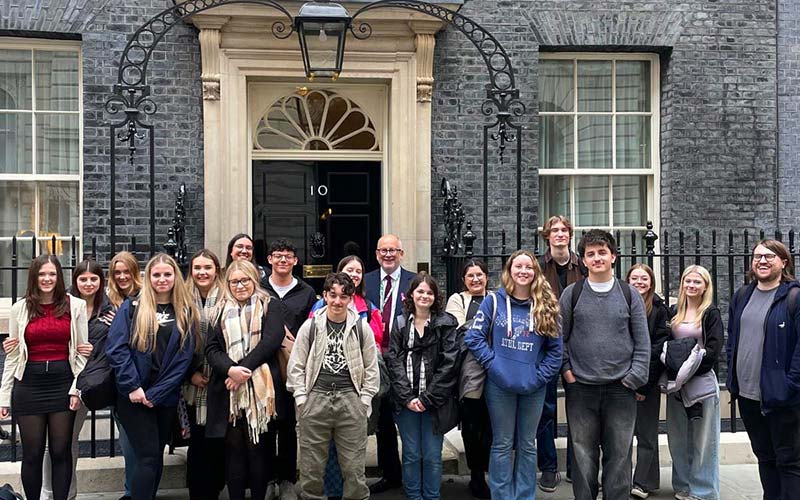 Outside 10 Downing Street with Mansfield MP Steve Yemm