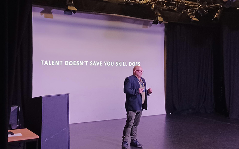 Editor and visual effects artist Gerry Lindfield took students behind the scenes of high end television and music productions