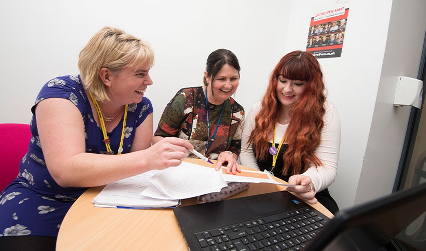 We can offer you a whole range of support from our learner coaches and additional learning support team.