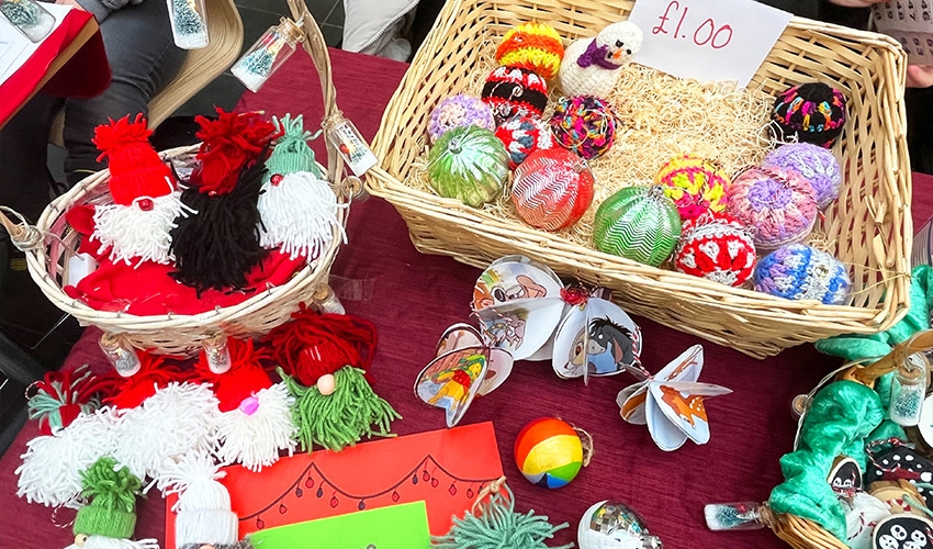 Get the chance to take part in fun activities, such as Christmas markets.