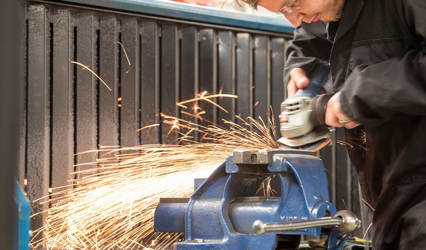 Study and learn in our workshops.