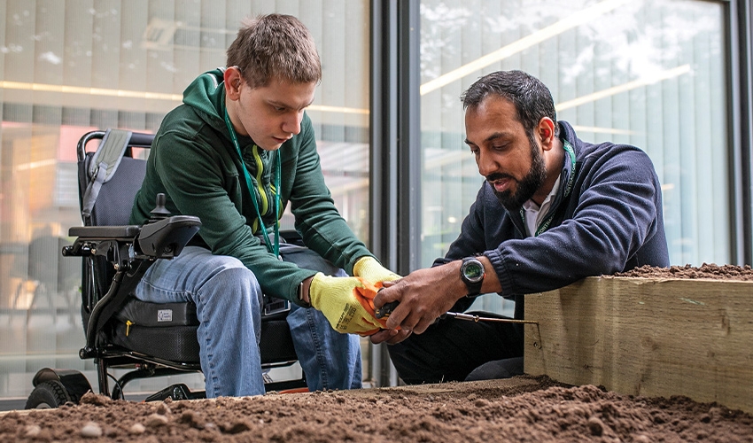 A national social enterprise has enabled students to build their own garden which will be equipped for both disabled and able-bodied learners to grow their own fruit, vegetables, flowers and herbs.